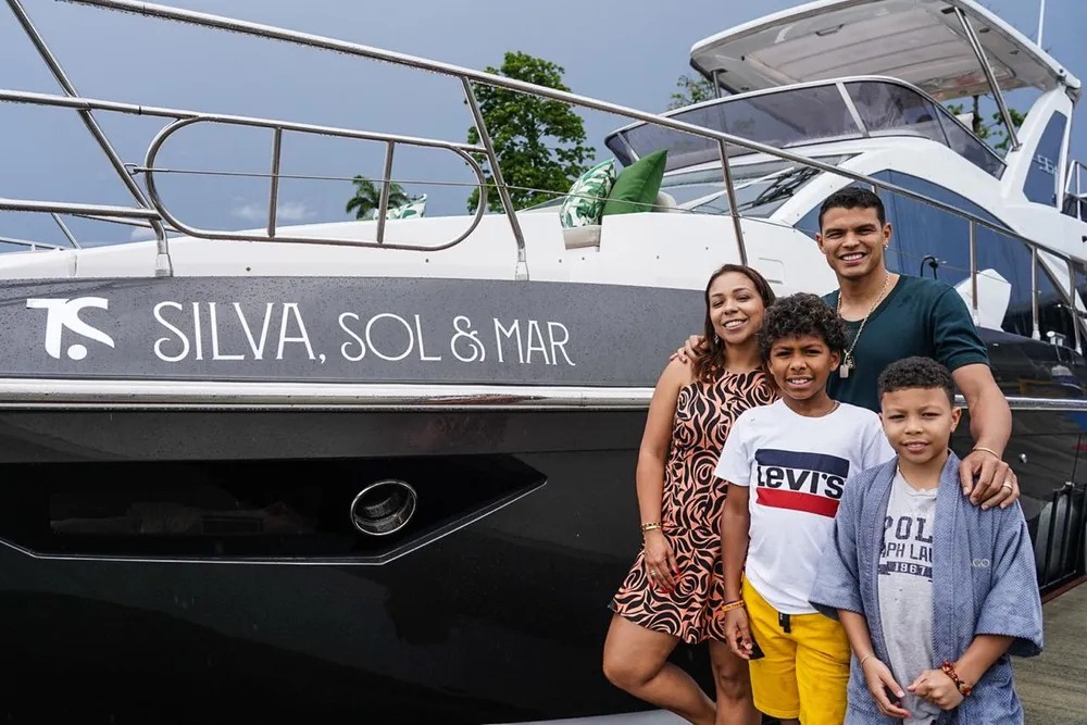 Conheça o iate de luxo do jogador Thiago Silva — Foto: Divulgação/Azimut Yachts