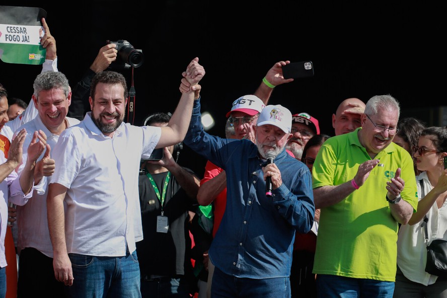 O presidente Lula e o deputado federal Guilherme Boulos, pré-candidato a prefeito de São Paulo