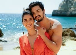 Luan Santana e Jade Magalhães anunciaram o término do noivado— Foto: Reprodução/Instagram