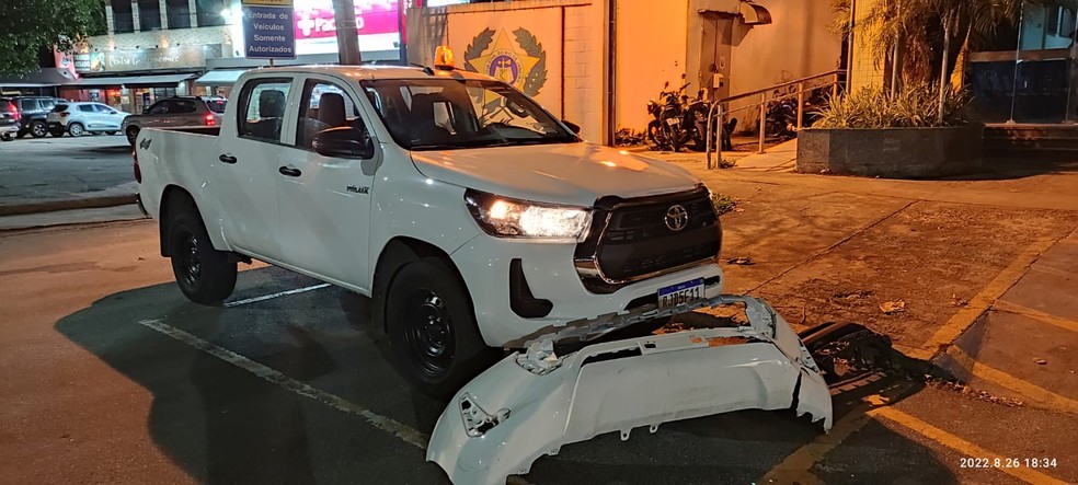 Encontrada caminhonete que atropelou e matou garçom na pista do BRT  — Foto: Divulgação