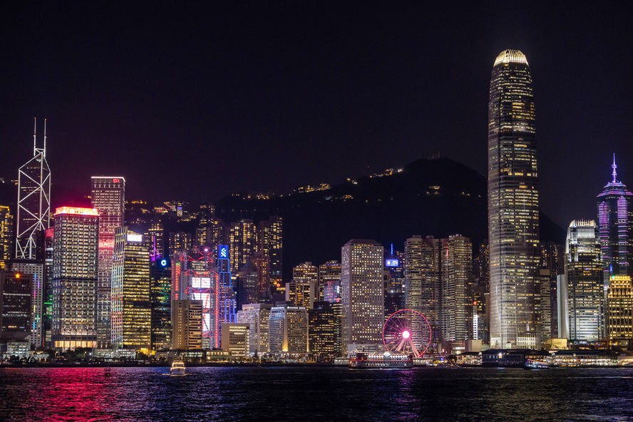 Hong Kong durante a noite