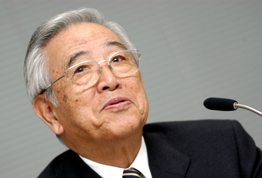 Shoichiro Toyoda, em foto de 2004. Ele esteve à frente da Toyota quando a empresa avançou nos EUA mudando a indústria automobilística global