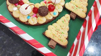 Sobremesa presente. A linha de Natal da cake designer Ilana Signorelli (98856-2836) inclui a Guirlanda de Brownie: de 20cm, R$ 140; ou de 25cm, R$ 190 — Foto: Divulgação