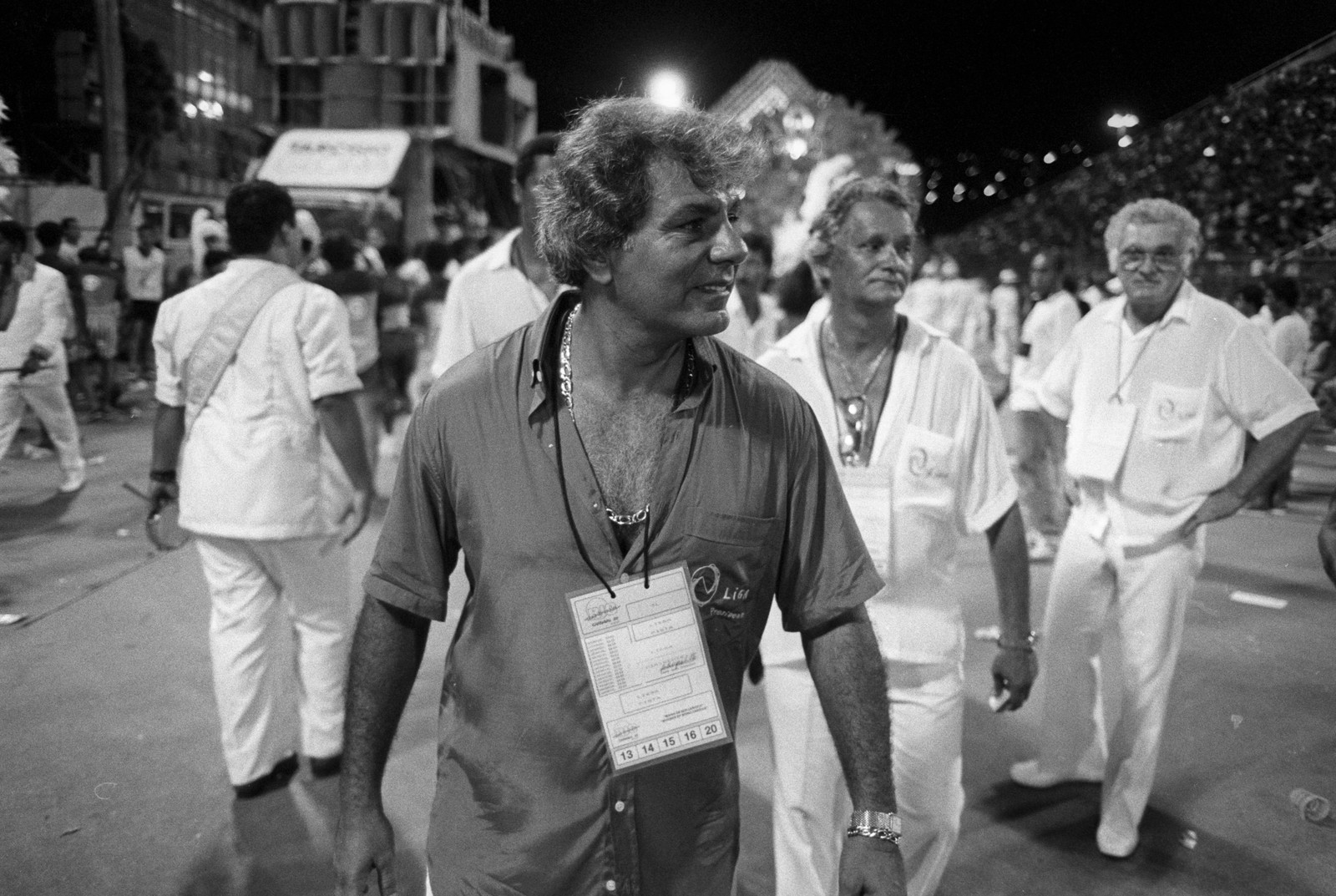 O Capitão Guimarães durante desfile da Unidos da Tijuca, em 1988 — Foto: Ricardo Beliel / Agência O Globo