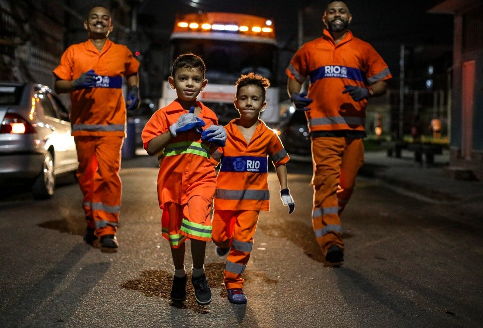 Os dois moram com os tios e o pai Foto de  Lucas Tavares/ O GLOBO