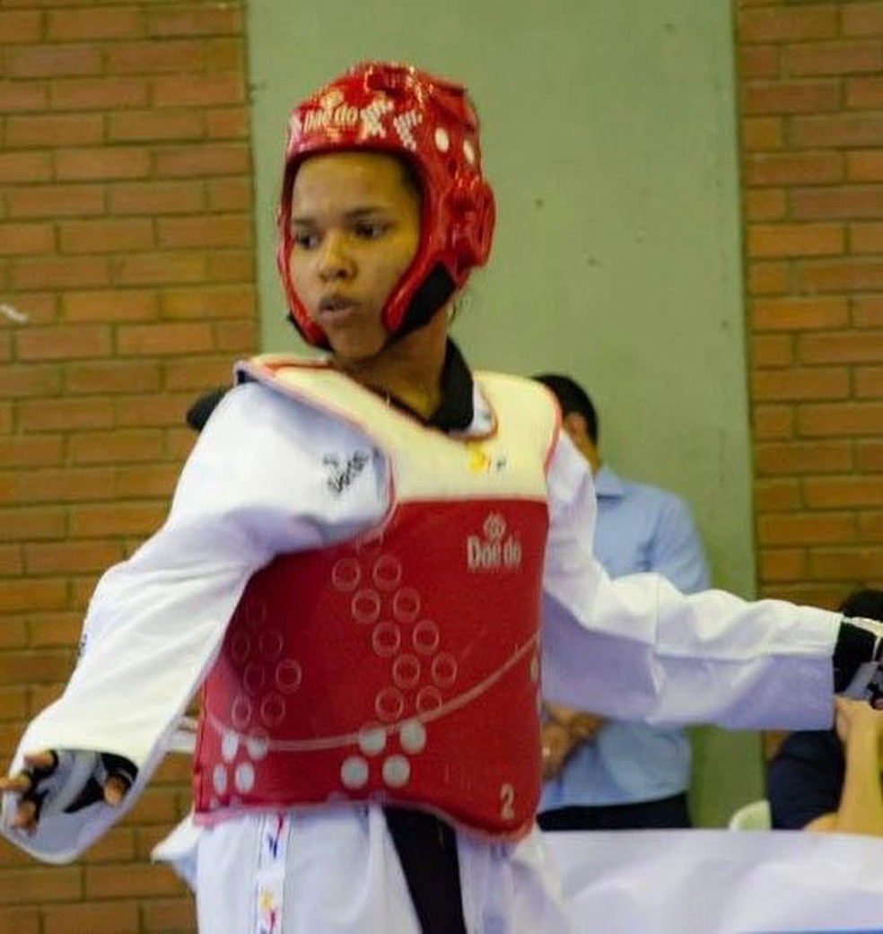 Maria Mariá é estudante de Comunicação Social e atleta de taekwondo — Foto: Acervo pessoal