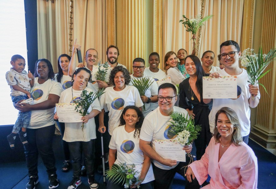 Formandos da primeira turma de gastronomia