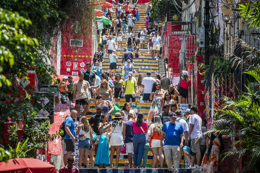 Escadaria Selarón é um dos destinos apontados pelo Chat GPT