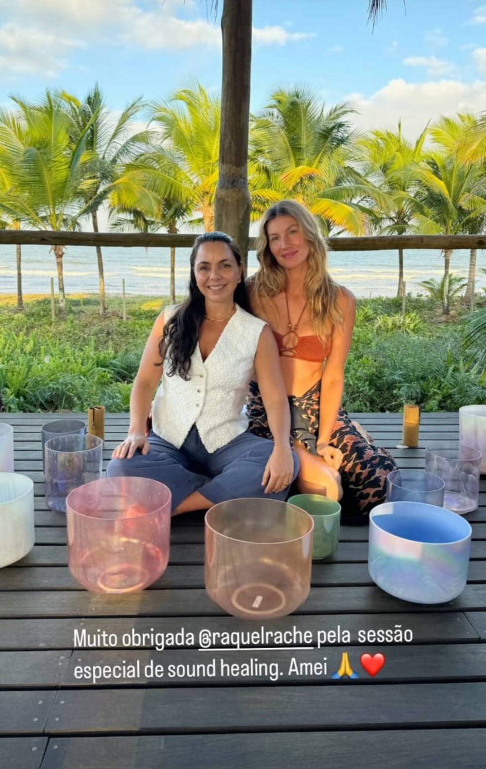 Gisele Bündchen realizou sessão de sound healing  — Foto: Reprodução Instagram