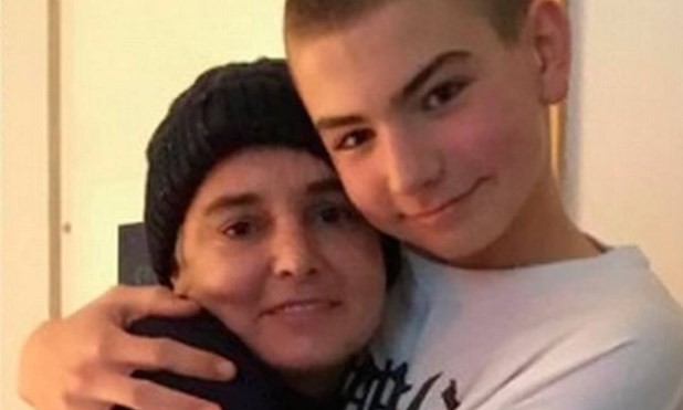 Sinéad O'Connor e o filho — Foto: Instagram