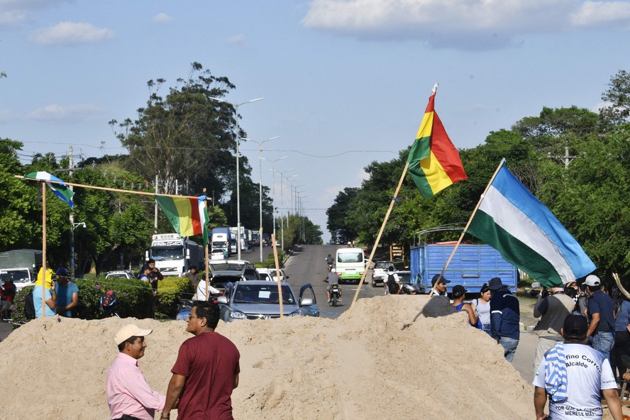 Ruas bloqueadas em Santa Cruz, na Bolivia