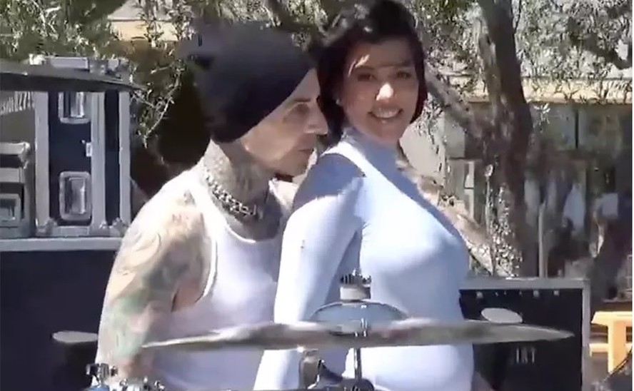 Kourtney Kardashian e Travis Barker