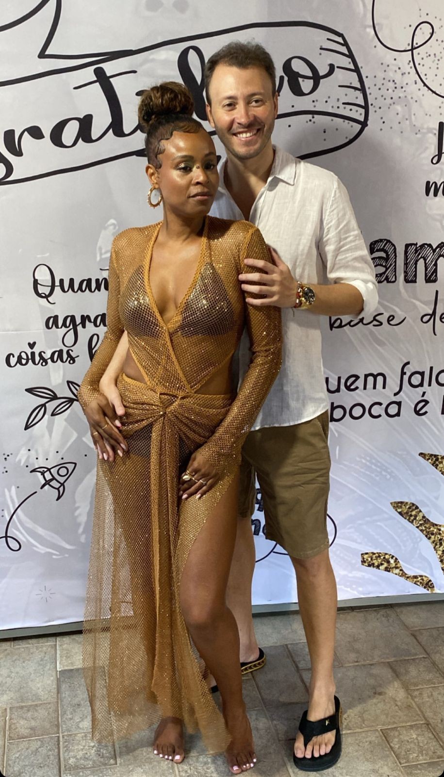 Roberta Rodrigues com o marido no seu aniversário — Foto: Reprodução/Instagram