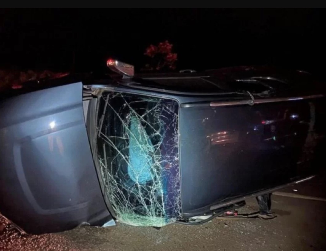 Carro onde se encontrava Zé Neto no momento de acidente — Foto: Reprodução/PRF