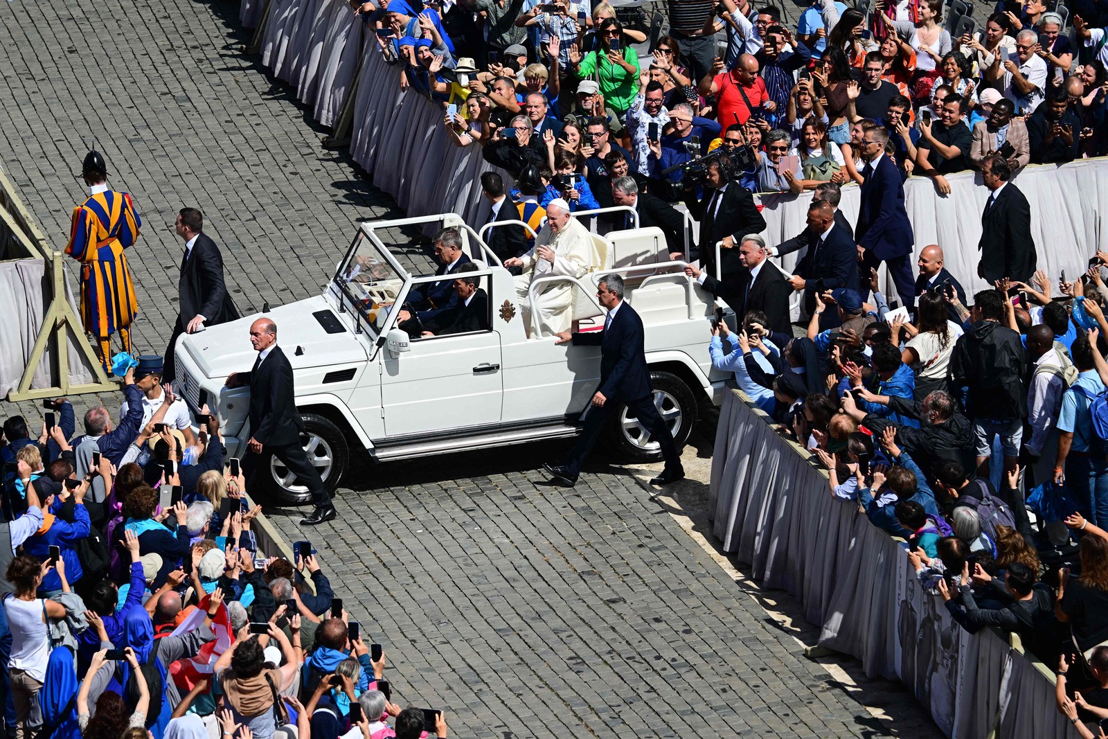 Beatificação de João Paulo I aconteceu no Vaticano — Foto: Vincenzo PINTO / AFP