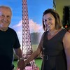 Zico e a esposa Sandra em Paris - Reprodução