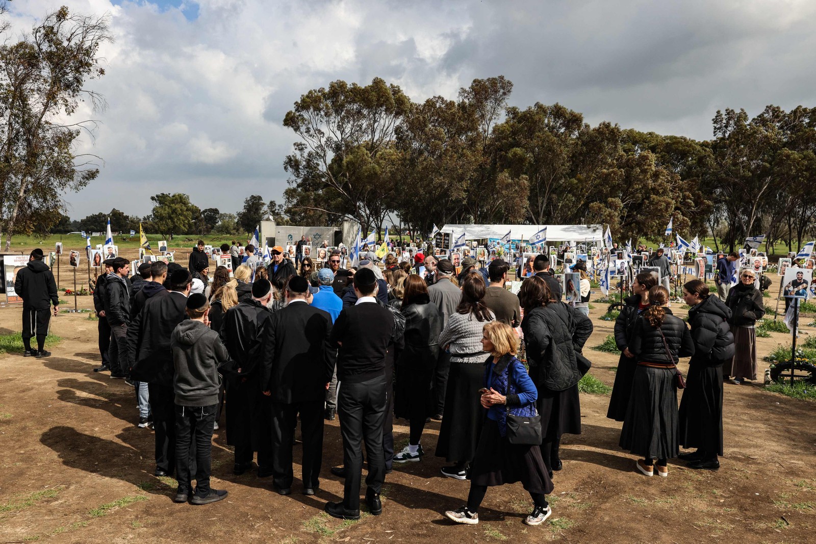 Com 364 mortes, o local do festival registrou o maior número de assassinatos no dia 7 de outubro — Foto: RONALDO SCHEMIDT / AFP