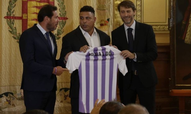 Ronaldo comprou o Valladolid, da Espanha, e parte do Cruzeiro — Foto: Reprodução