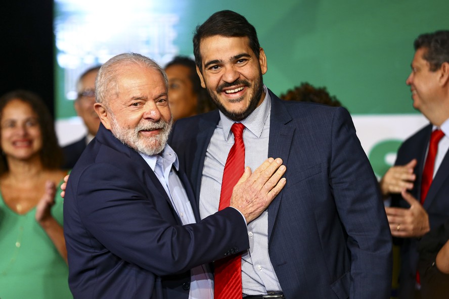 O presidente Lula e o advogado-geral da União, Jorge Messias