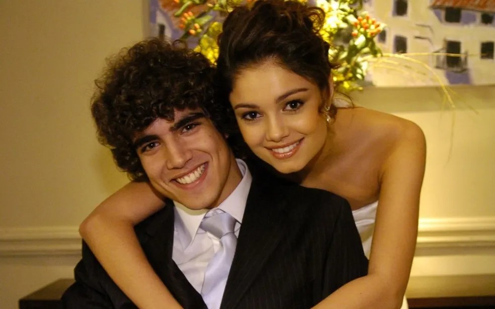 Caio Castro e Sophie Charlotte namoraram por três meses, em 2008, na época de 'Malhação' — Foto: TV Globo