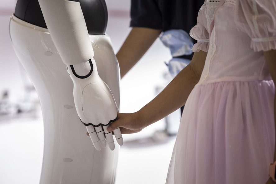 Governo chinês pretende produzir seus primeiros robôs humanóides até 2025