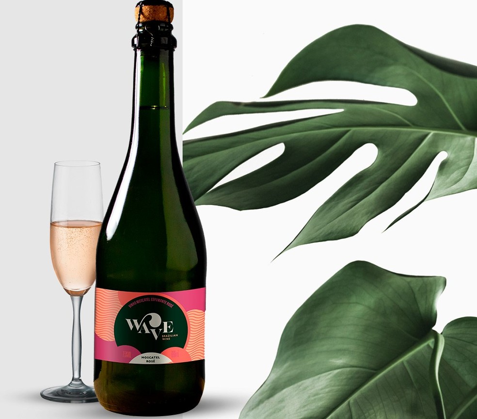 O espumante Moscatel Rosé Wave — Foto: Divulgação