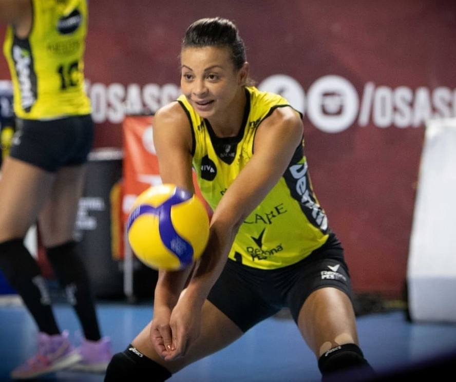 Walewska Oliveira atuou na seleção brasileira de vôlei por 10 anos