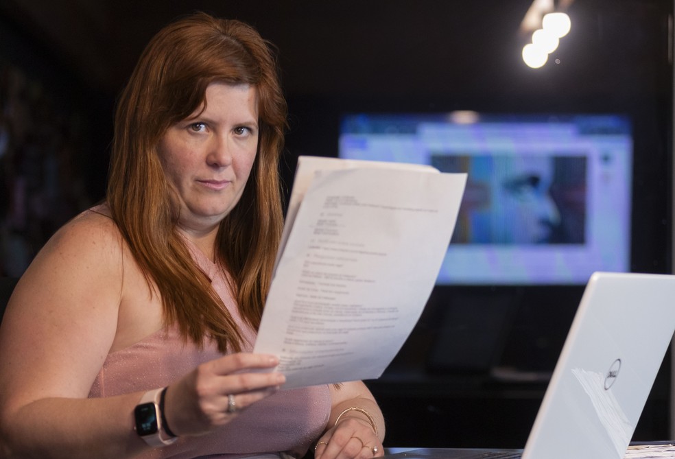 Fabiana Fidalgo, líder de RH da empresa de entretenimento UmaUma, investe em checagem de dados de currículos antes de contratar — Foto: Edilson Dantas