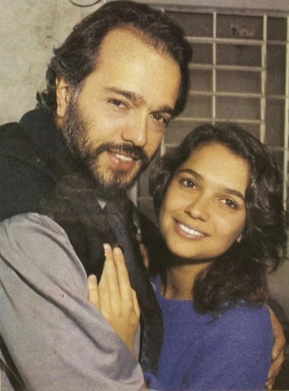 Sandra Annenberg protagonizou a novela 'Cortina de Vidro' em 1989 e formou par romântico com o ator Jayme Periard — Foto: Reprodução/SBT