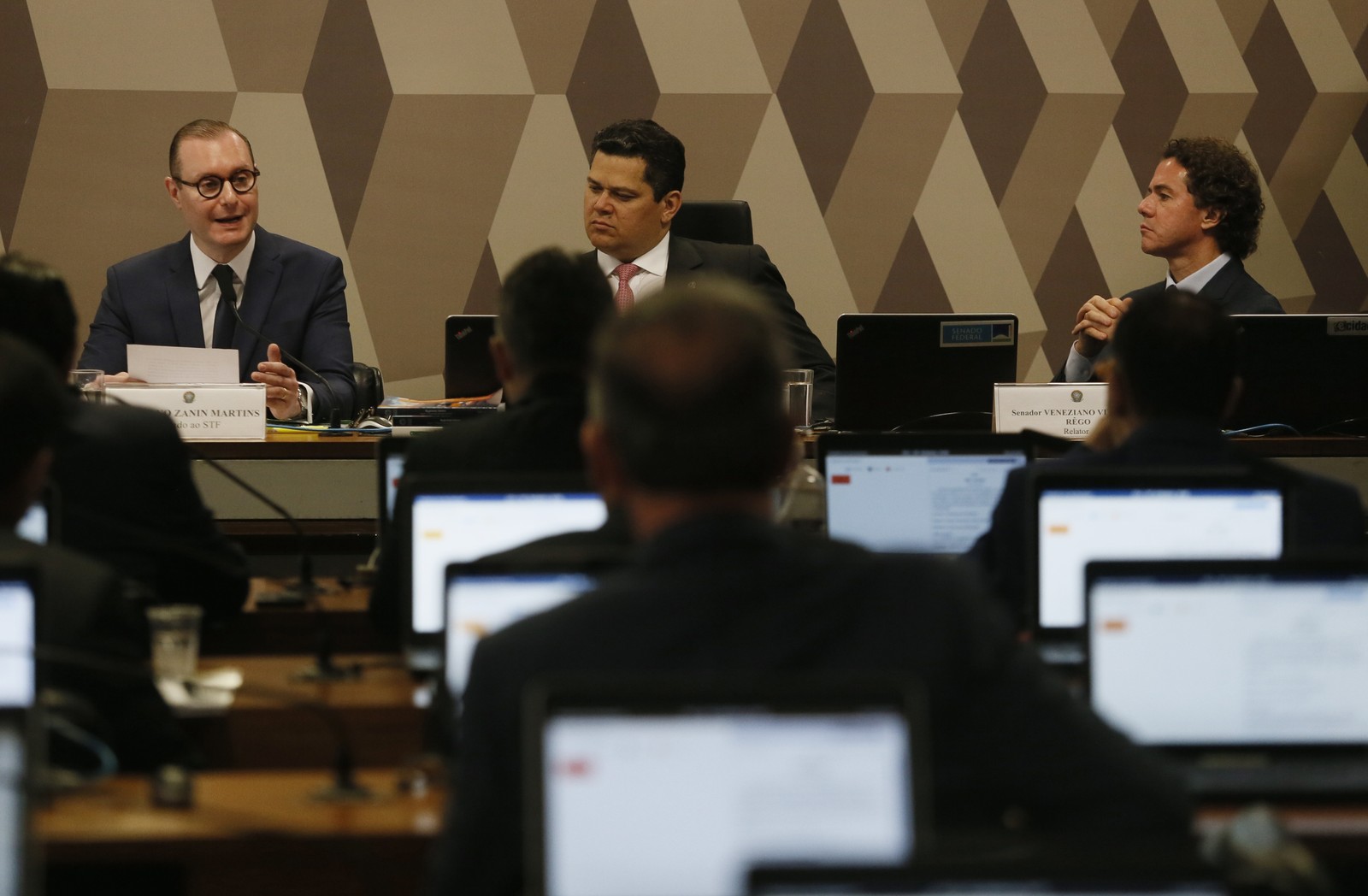 Cristiano Zanin é sabatinado na CCJ do Senado Federal para vaga do STF — Foto: Cristiano Mariz