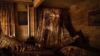 Casa devastada após o recuo das águas da tempestade Daniel, na aldeia de Vlochos, no centro da Grécia. — Foto: Angelos TZORTZINIS/AFP