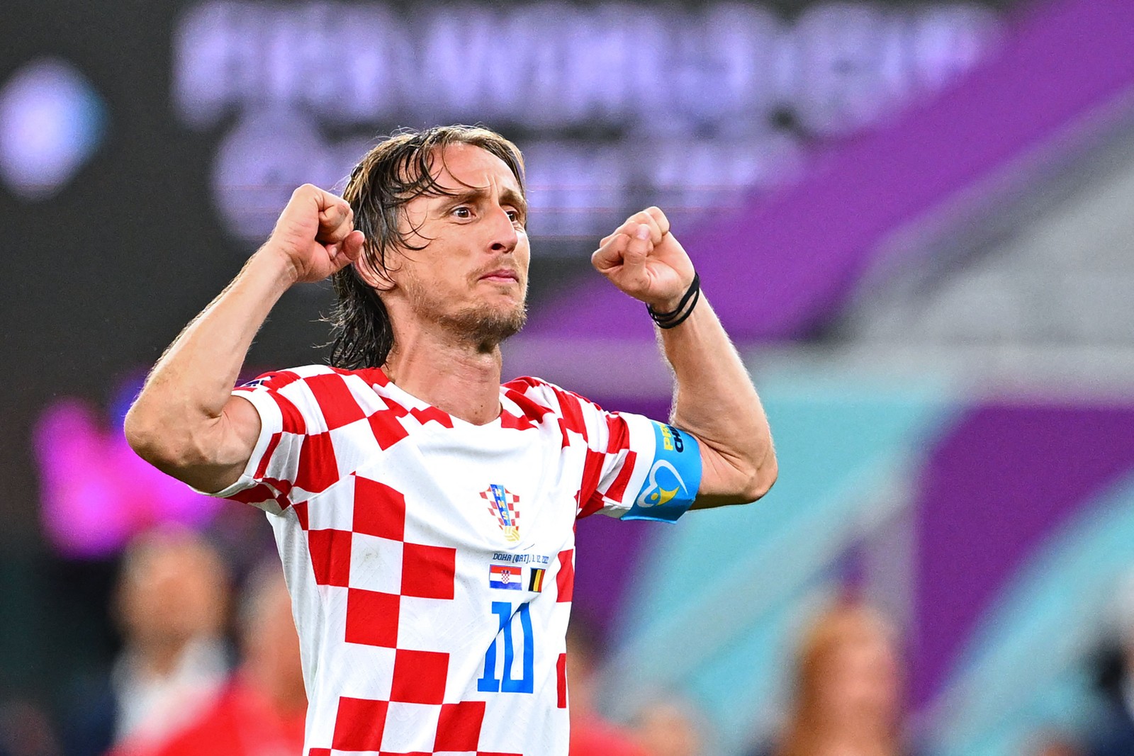 Modric também não acertou renovação com o Real — Foto: GABRIEL BOUYS / AFP