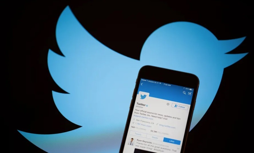 Musk pretende em breve mudar o logo do Twitter: um 'X' no lugar do pássaro azul?