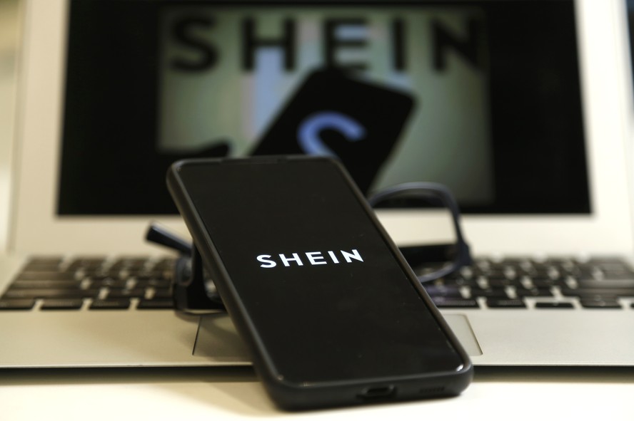 Shein também usa isenção de imposto de importação para remessas nos EUA
