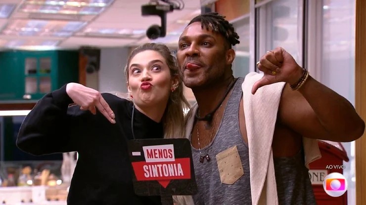 Outra dupla do "BBB" 23 que logo se desentendeu foi formada por Fred Nicácio e Marília. Os dois foram os primeiros eliminados do programa, mas o médico venceu uma votação do público para permanecer na casa. Naquela época, já havia alguns atritos, mas até o momento a relação era amistosa