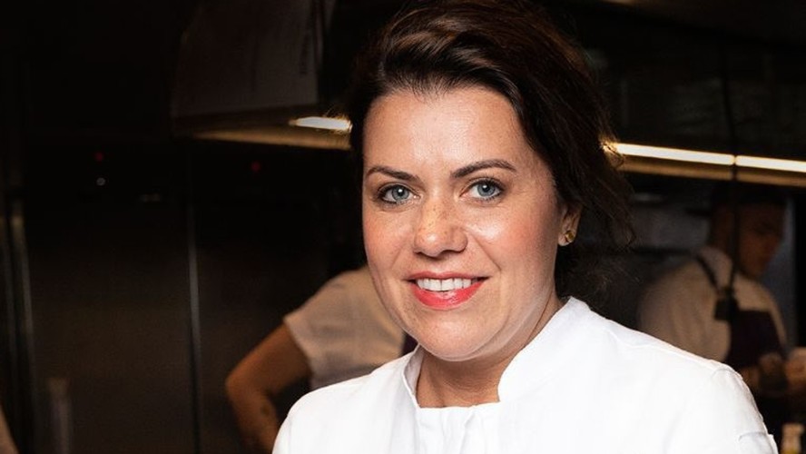 Janaína Torres Rueda foi eleita a melhor chef mulher do mundo