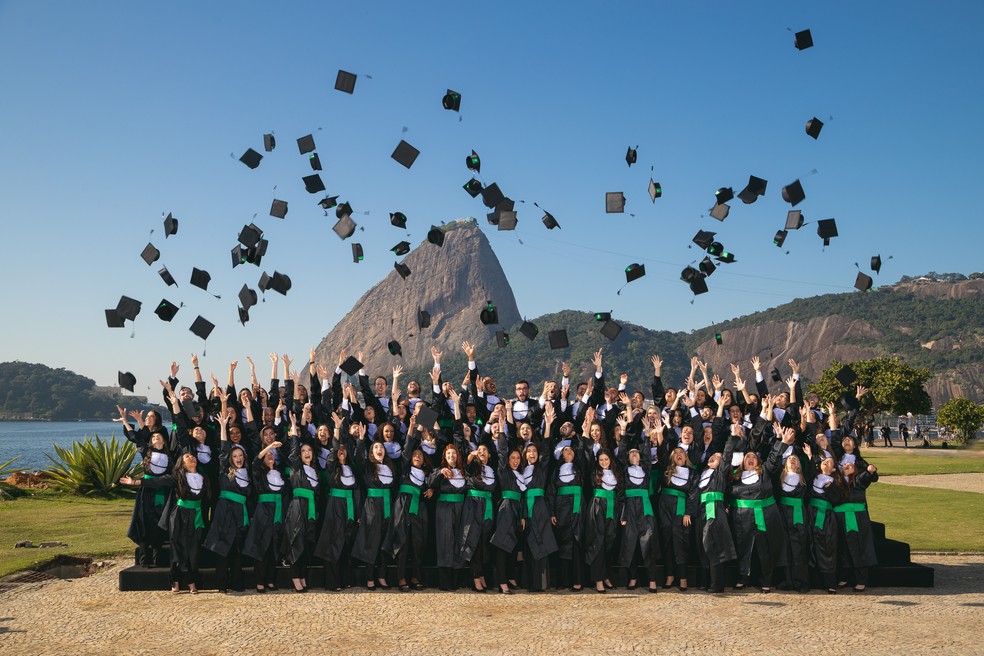  Estudantes de Medicina da UERJ se formam após golpe milionário — Foto: Arquivo pessoal