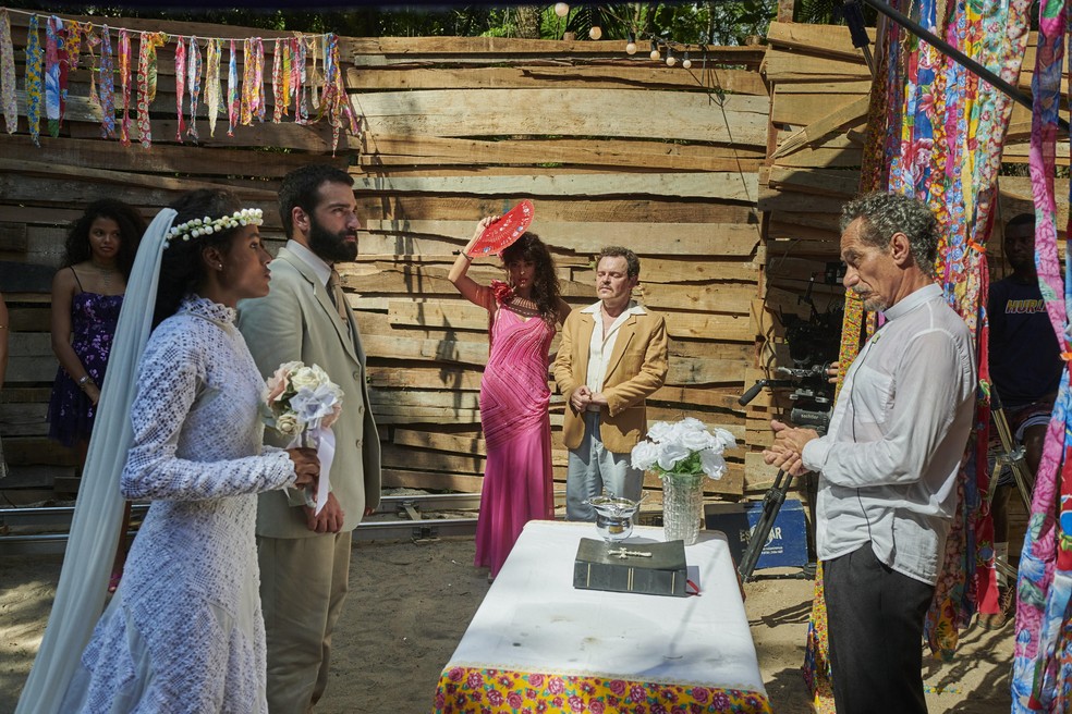 Cena do casamento de Maria Santa e José Inocêncio em "Renascer" — Foto: Cadu Pilotto/TV Globo