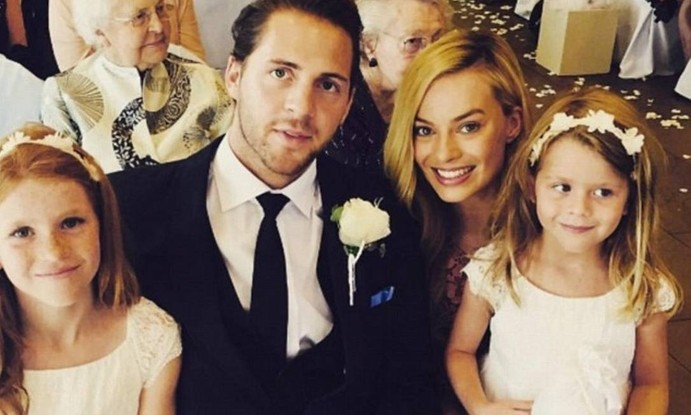 Margot Robbie e Tom Ackerley