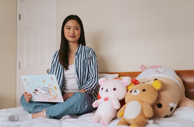 Depois de se formar na Universidade da Califórnia, em Berkeley, e conseguir um emprego em tecnologia, Lillian Zhang optou por voltar para casa dos pais em vez de “jogar fora” seu salário em um apartamento