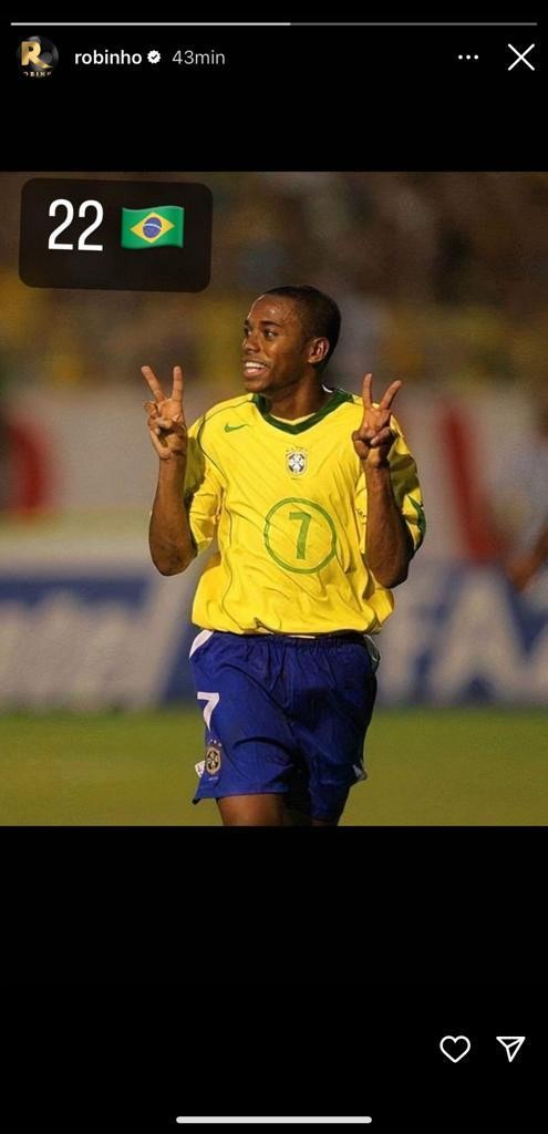 O ex-jogador Robinho, condenado por estupro, declarou apoio ao candidato Jair Bolsonaro nas eleições — Foto: Reprodução