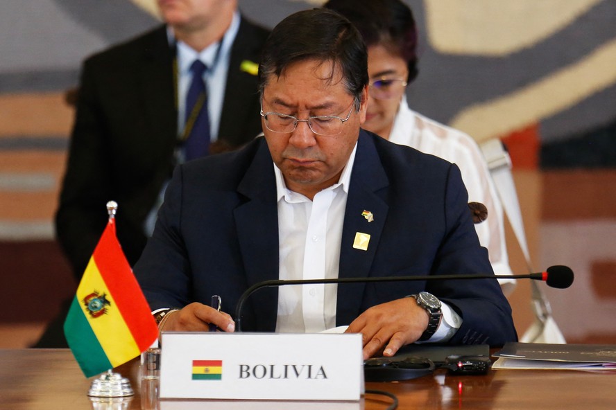 Presidente da Bolívia, Luis Arce, participa de reunião de líderes sul-americanos em Brasília
