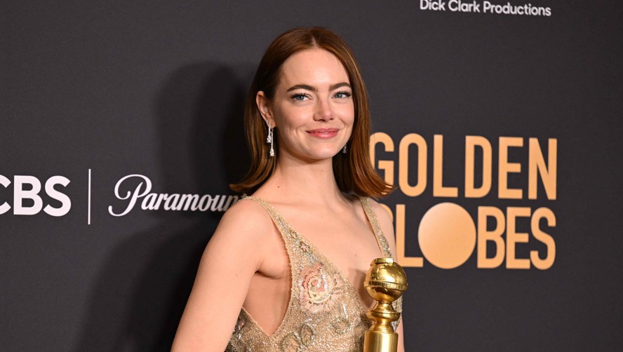 Emma Stone na premiação do Globo de Ouro 2024