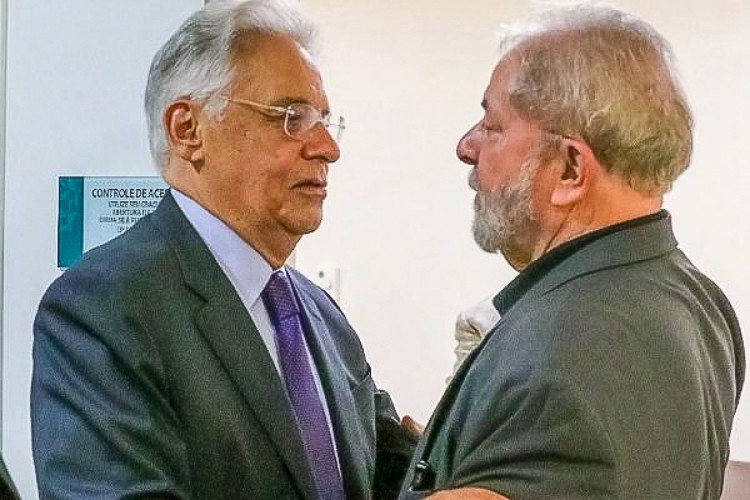 O ex-presidente Fernando Henrique declarou voto no petista "por uma história de luta pela democracia e inclusão social" — Foto: Divulgação