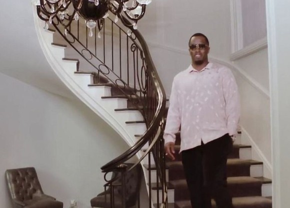 Diddy em sua casa em Los Angeles