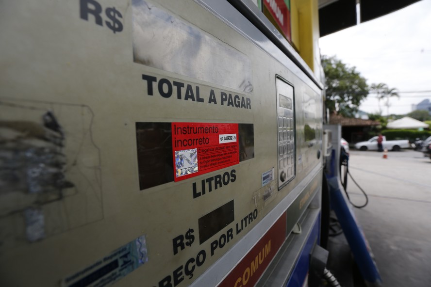 Posto de gasolina no Rio