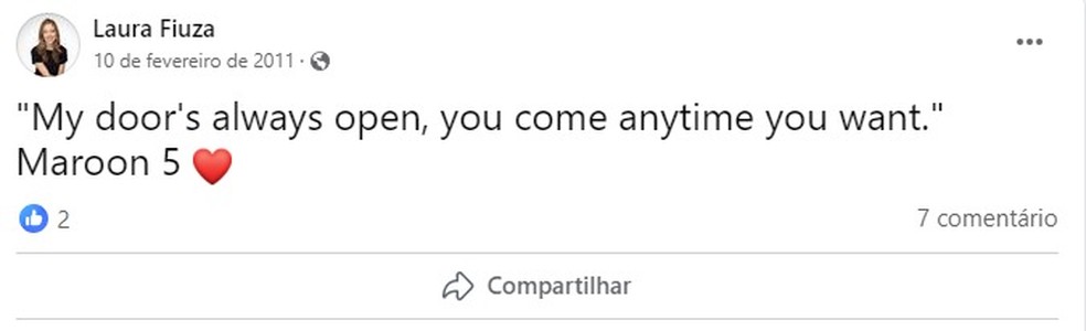 Em 2011, ela postou a letra de uma música do Maroon 5, banda que irá tocar no seu casamento — Foto: Reprodução