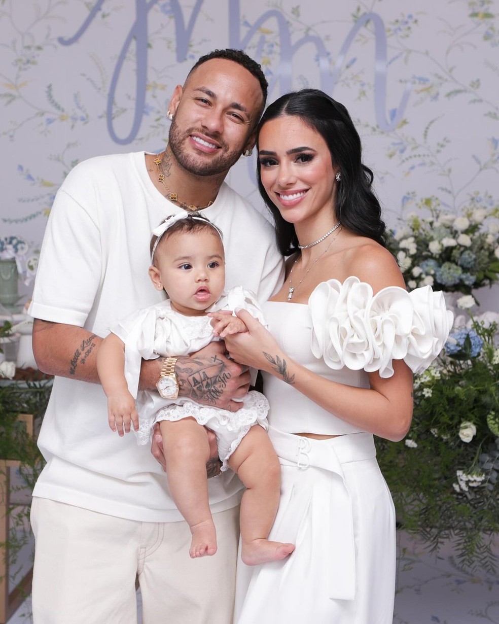 Neymar mostrou detalhes do batizado de Mavie, sua filha com Bruna Biancardi — Foto: Reprodução Instagram
