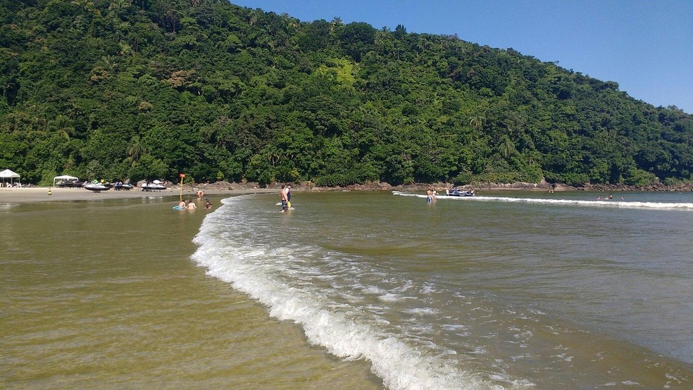 Praia de São Lourenço, em Bertioga — Foto: TripAdvisor  