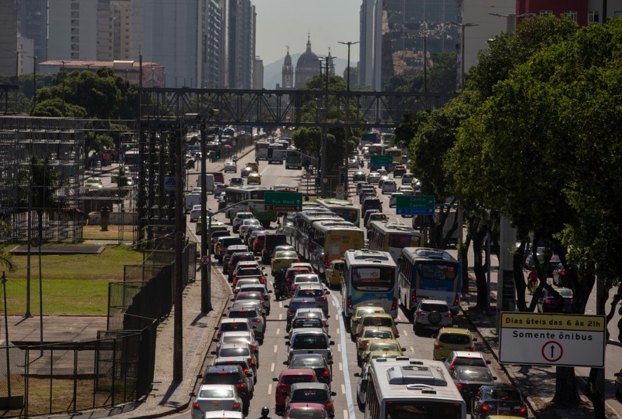 Avenida Presidente Vargas, no Centro: prefeitura faz mudanças para tentar aliviar trânsito